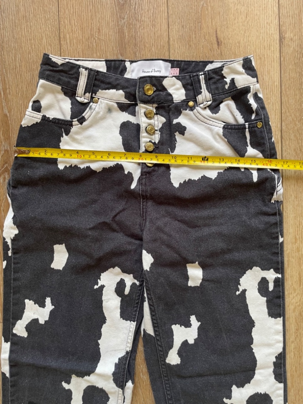 House Of Sunny Jessie Jean – Cow Print Denim Size 4 - Picture 9 of 14